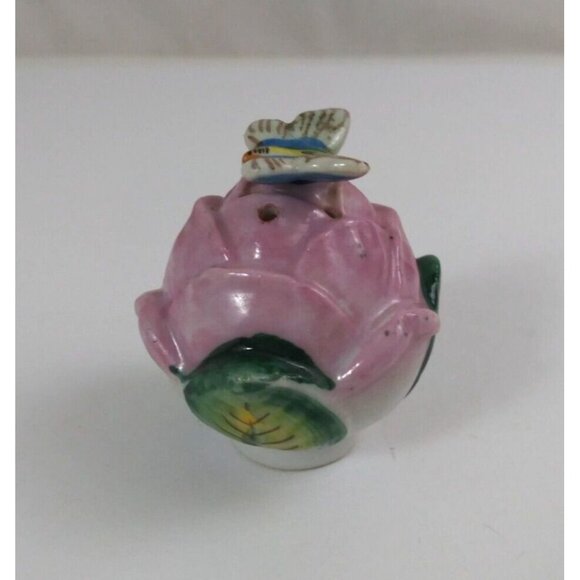 Vintage Butterflies On Rose Buds Under Archway 2.25" Salt & Pepper Shakers Japan - Picture 5 of 16